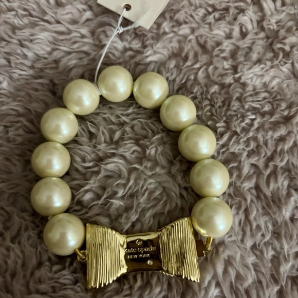 Kate Spade Gold Bow with Pearl Bracelet - Picture 4 of 4